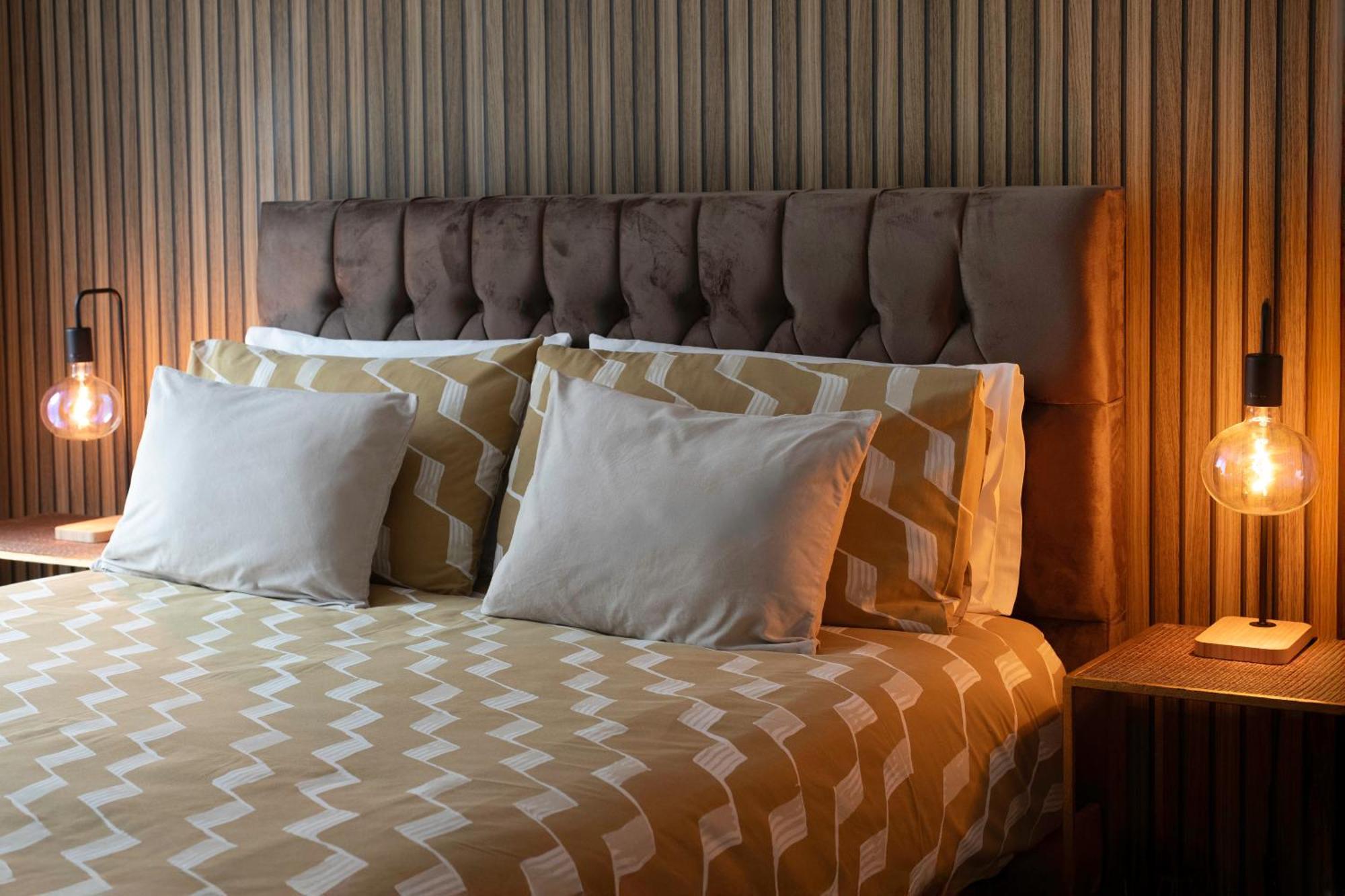 Beautiful Meadowbank Apartment With On-Street Parking Единбург Екстериор снимка